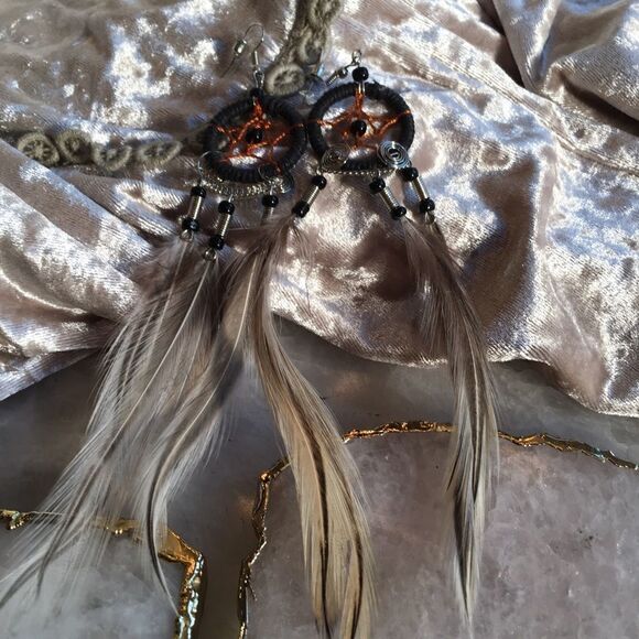 DREAM WEAVER Earring Feathers! - Picture 11 of 14